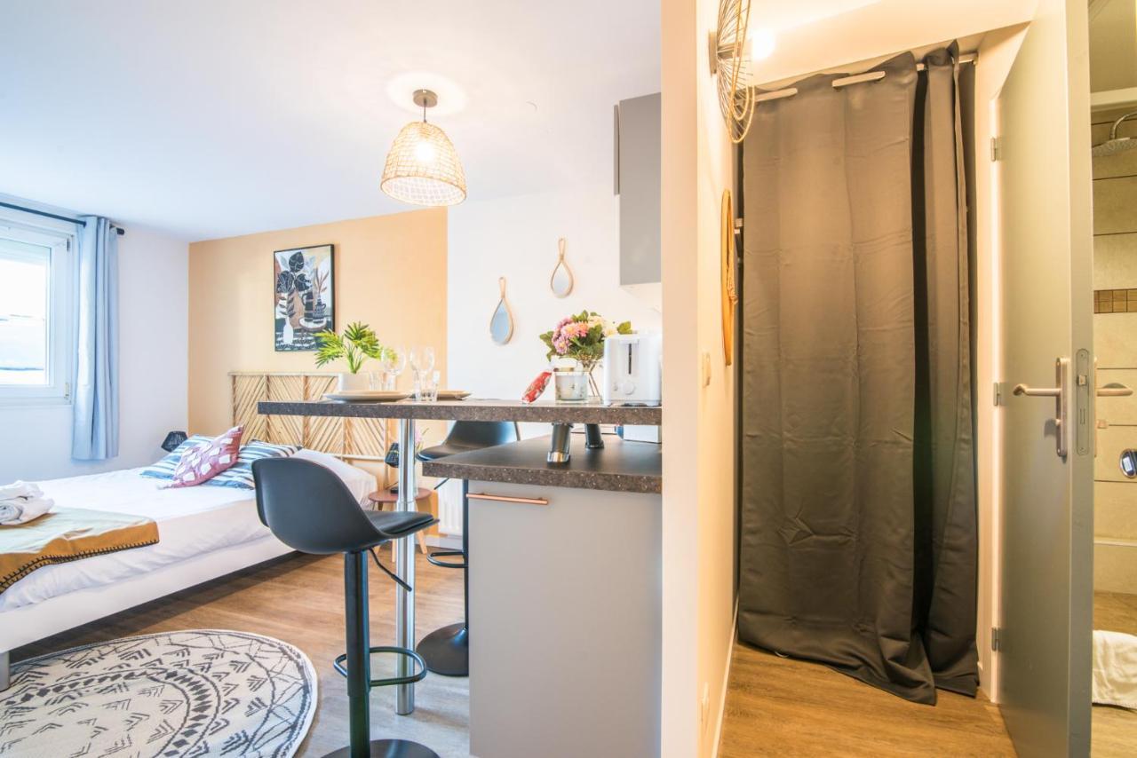 Tram - L'Absolu Apartment Страсбург Екстериор снимка
