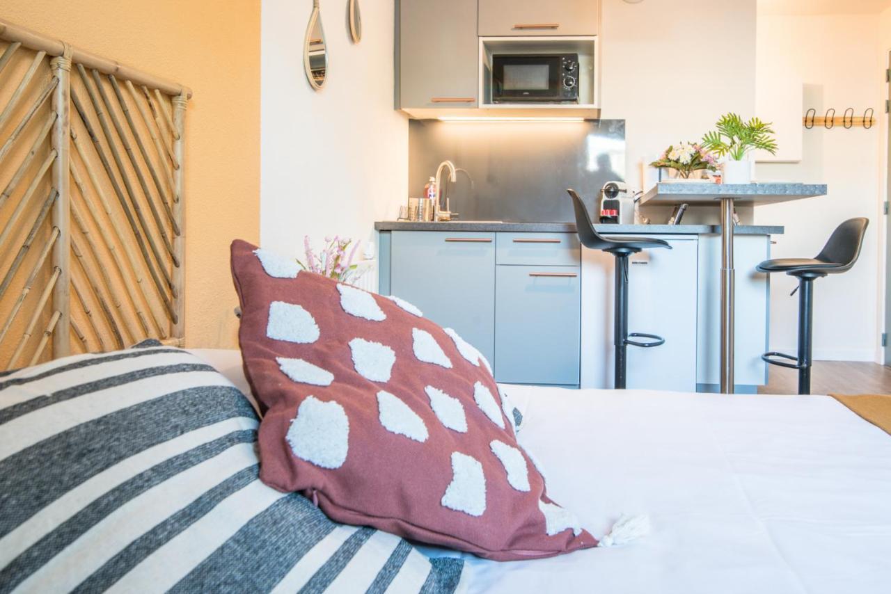 Tram - L'Absolu Apartment Страсбург Екстериор снимка